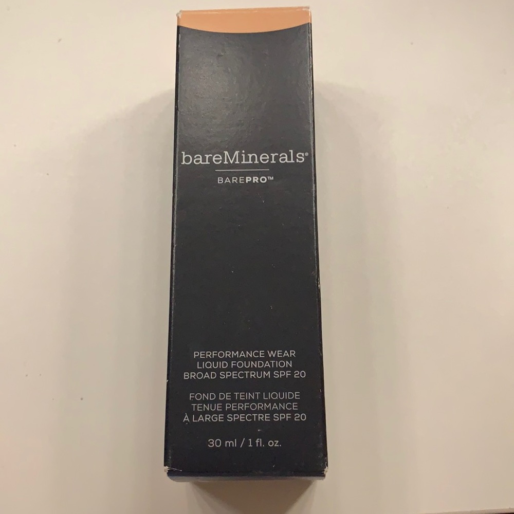BareMinerals foundation Silk 14 color